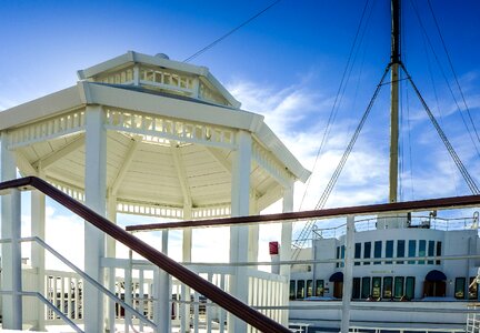 Queen mary cruise ship travel