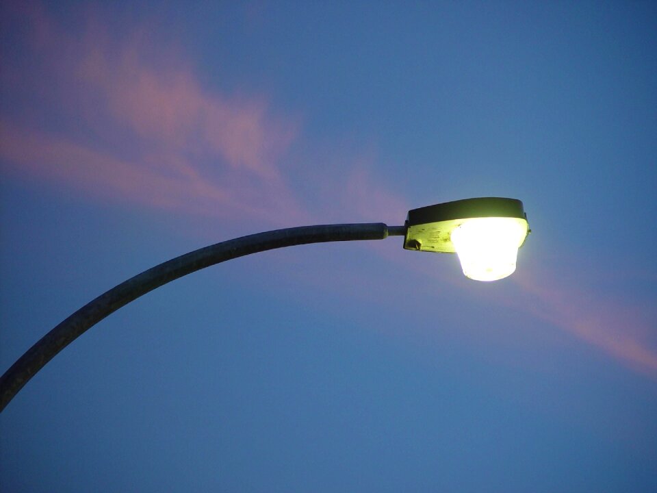 Streak against light