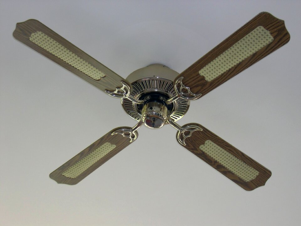 Interior cooling wind
