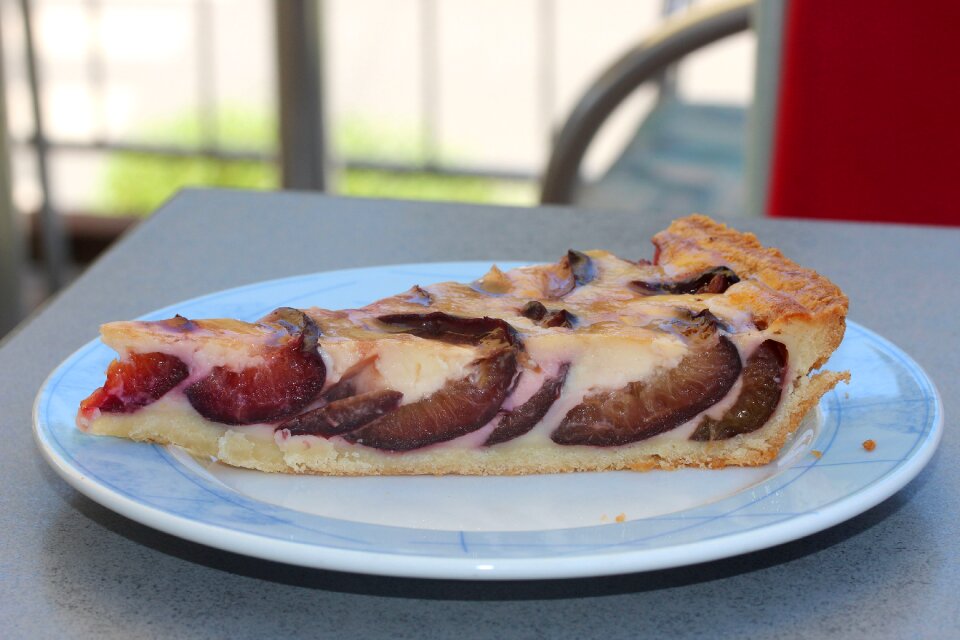 Piece of cake baker plums