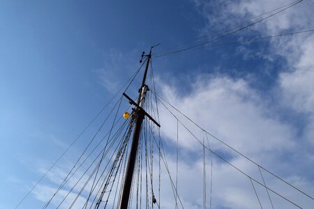 Sail vessel transportation photo