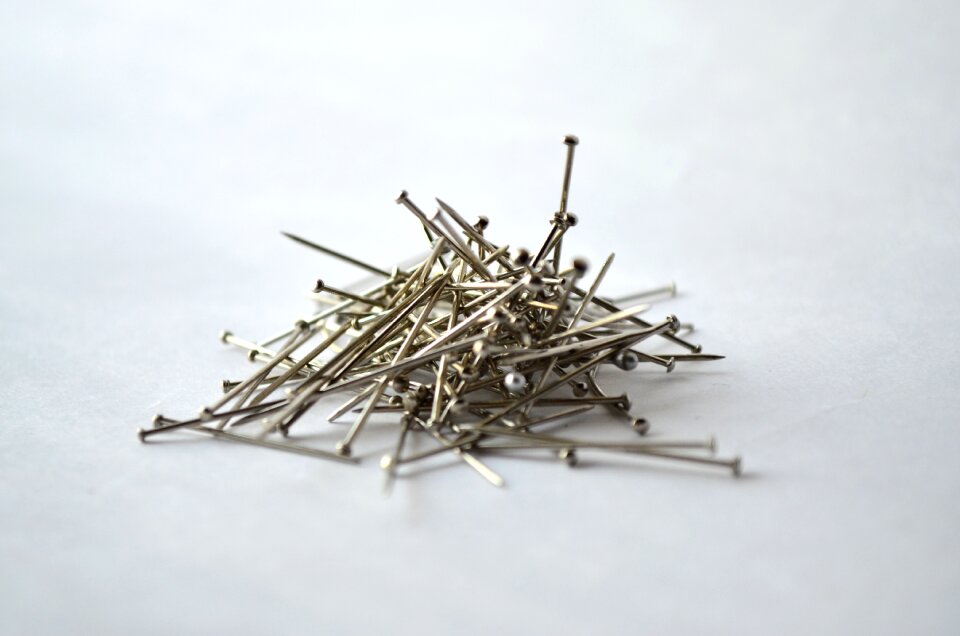 Stationery nails metal