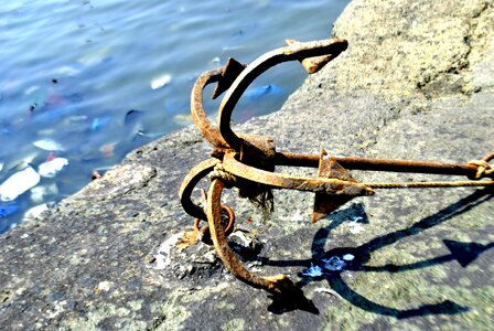 Dry low tide boat