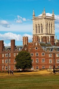 Cambridge campus college photo