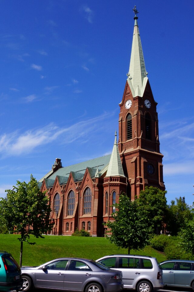 Cathedral church architecture