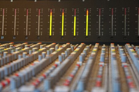 Desk mixer sound