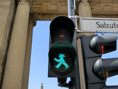 Traffic lights berlin go