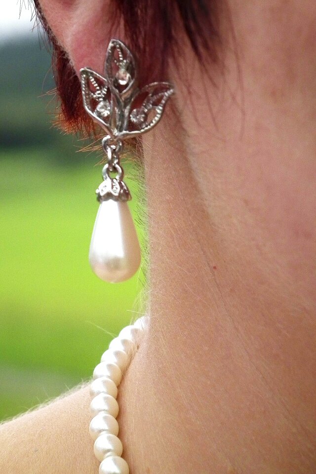 Beads earrings bling