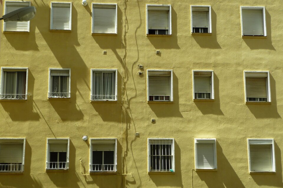 Ventilation sunny facade