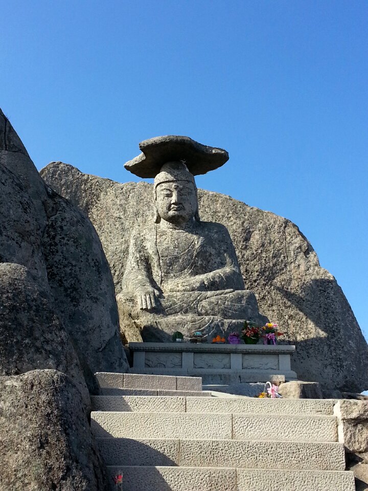 Daegu palgongsan gatbawi buddha