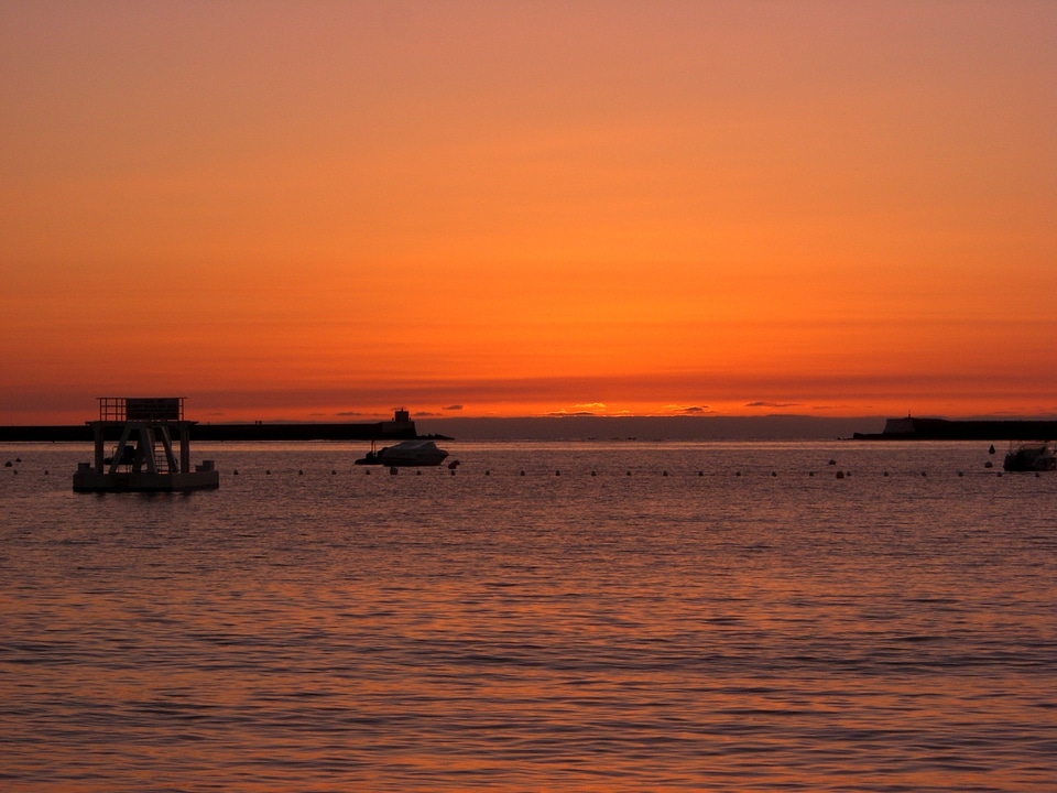Sea mood boats