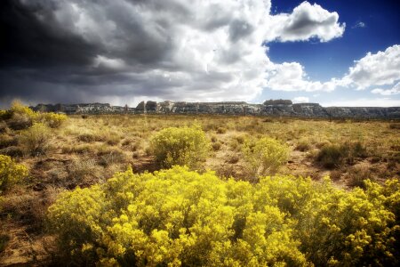 Buttes mountains formation photo