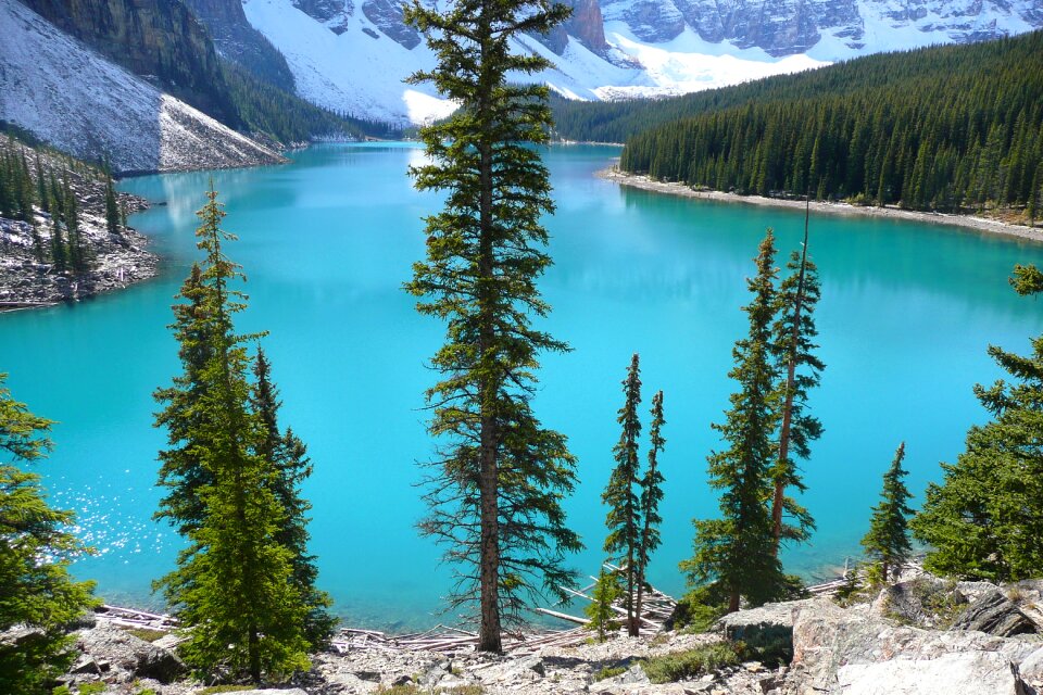 Natural travel views
