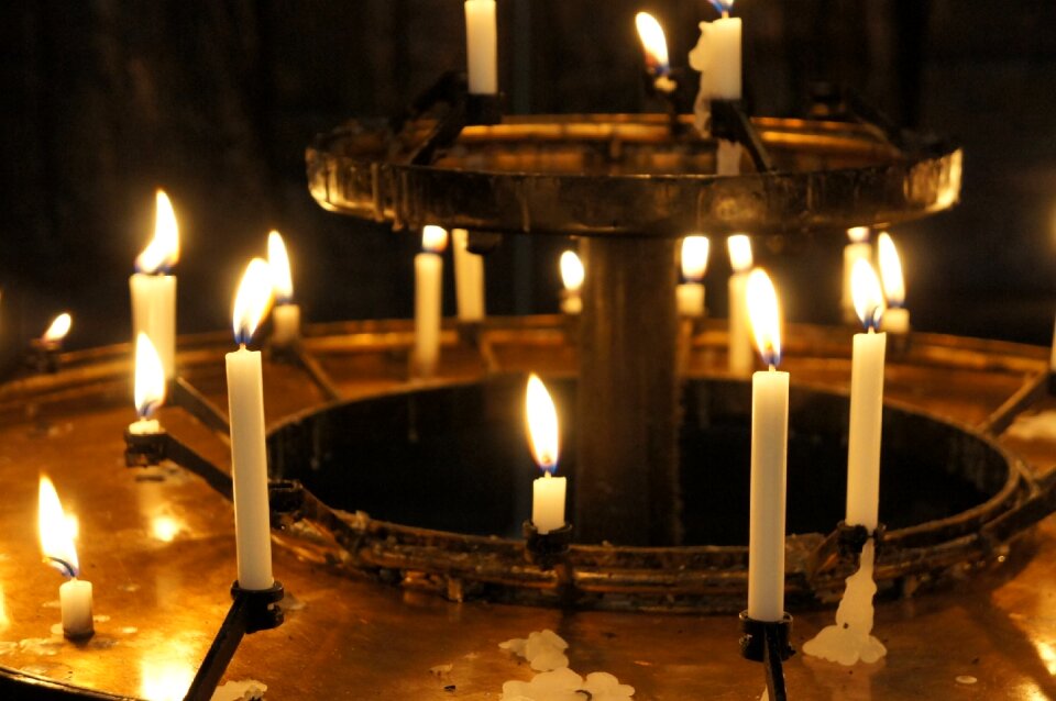 Evening advent flame