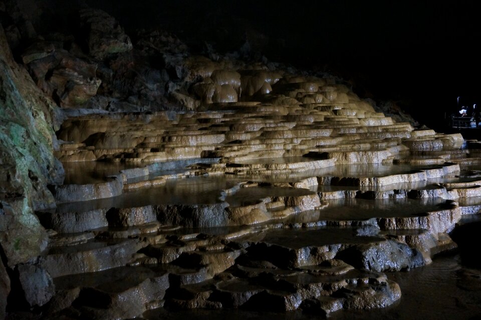 Akiyoshidai japan akiyoshi do cave