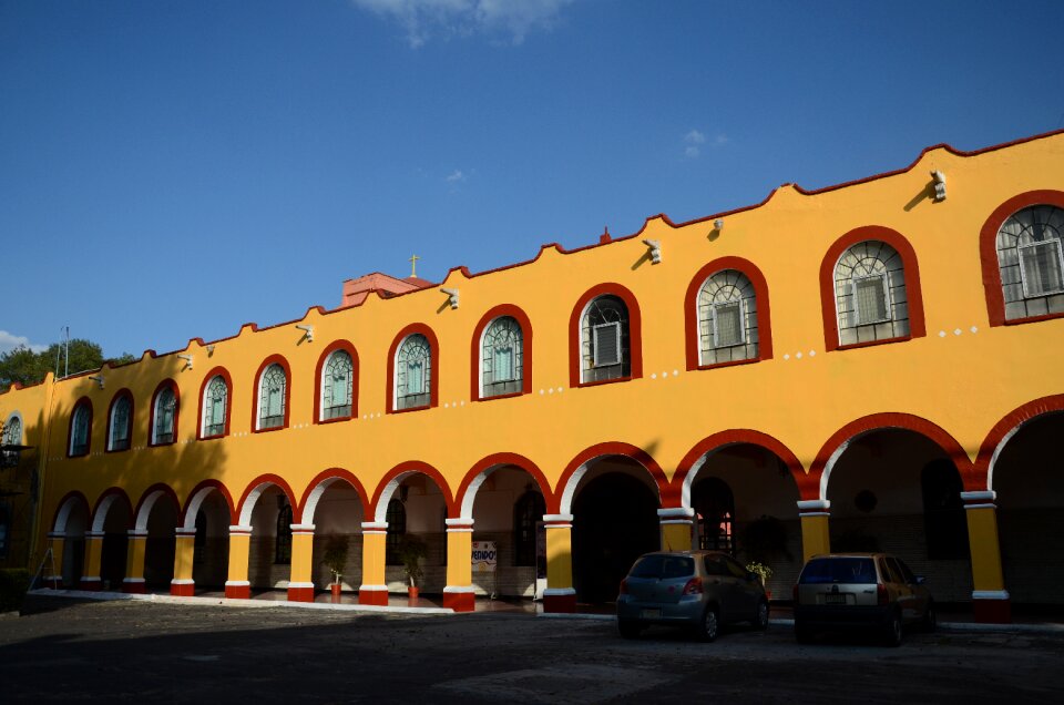 Building salesian arches