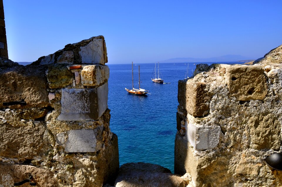 Holidays ships landscape