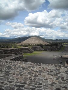 Teotihuacan pyramids mexico