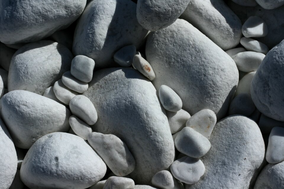 Pebbles nature grey