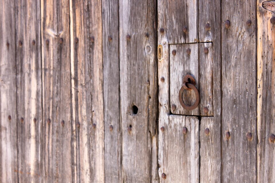 Doorknocker metal handle photo