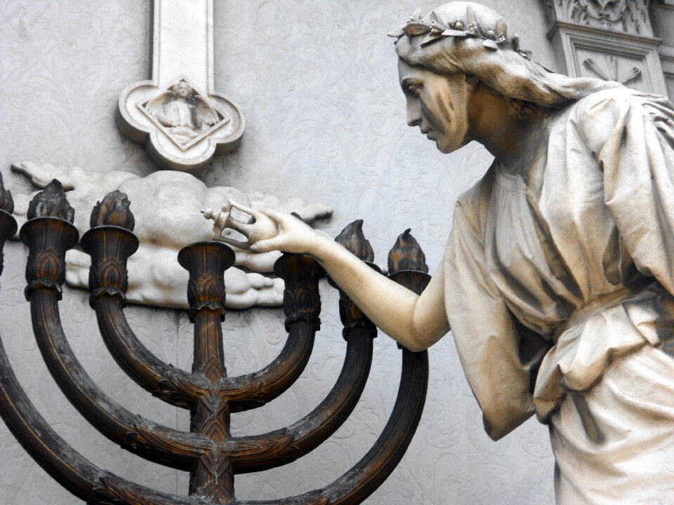 Sculpture marble iron