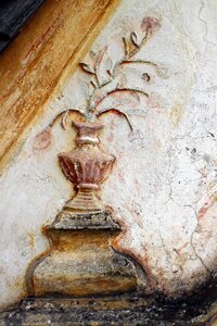 Wall stone flower photo