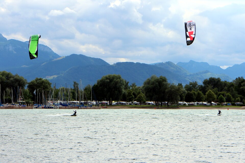 Kitesurfer sport water
