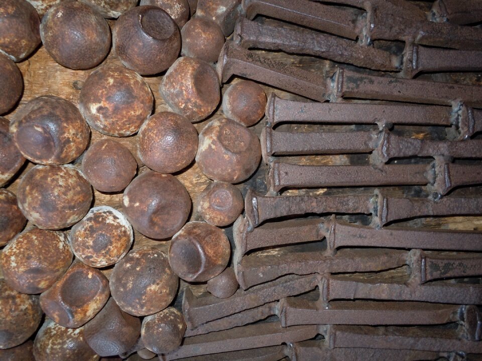 St louis steel nails