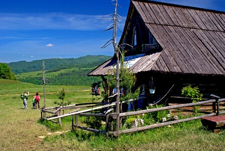 Wooden house cottage at the tourist trail city ​​jaworki