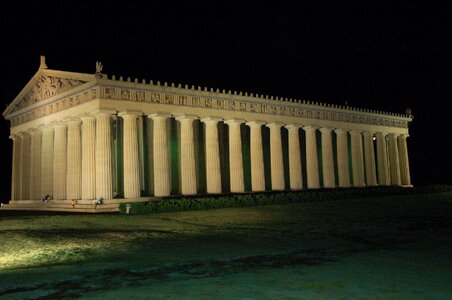 Night column monument photo