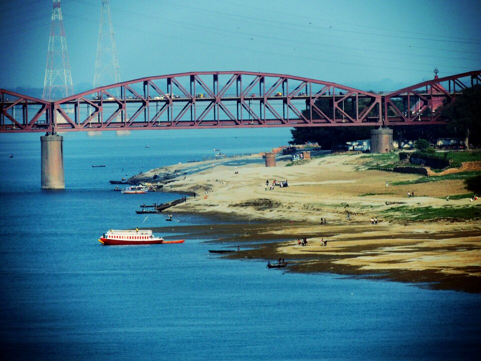 Travel water landmark