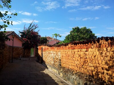City ​​walls tickets path