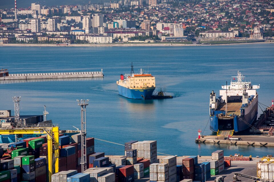 City bay novorossiysk photo