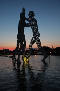 Treptower park sculpture artwork