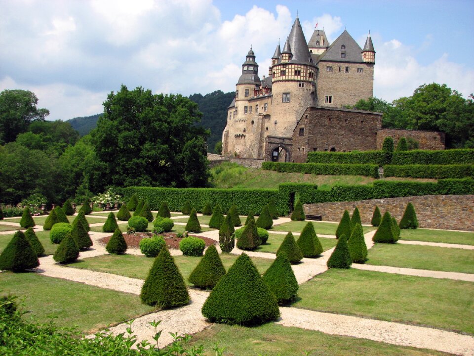 Bürresheim garden eifel