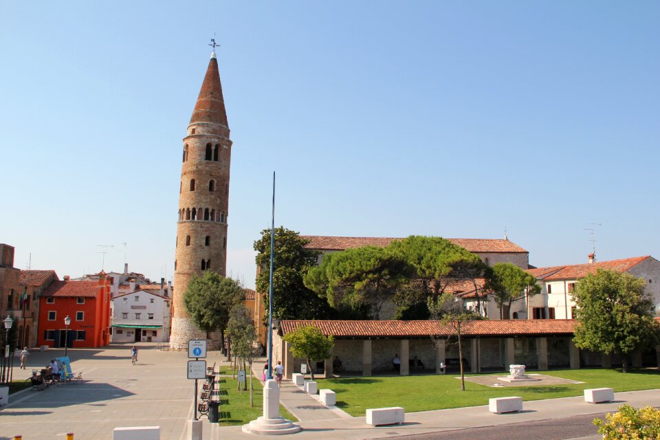 Italy church architecture photo