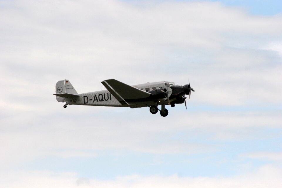 Historically flugshow aviation