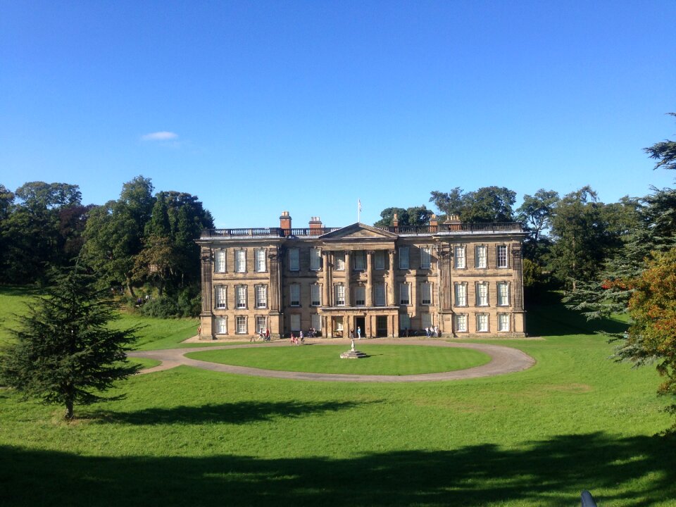 English landmark sky