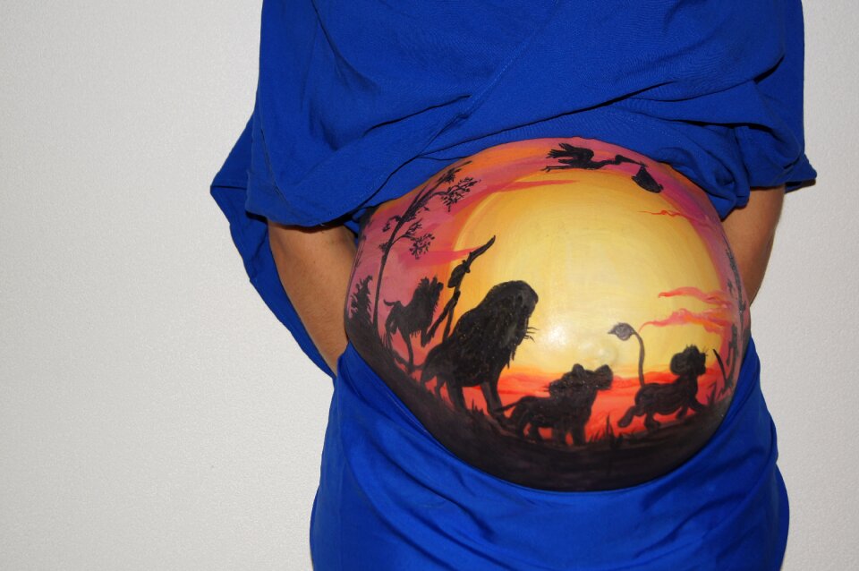 Pregnant baby bellypaint