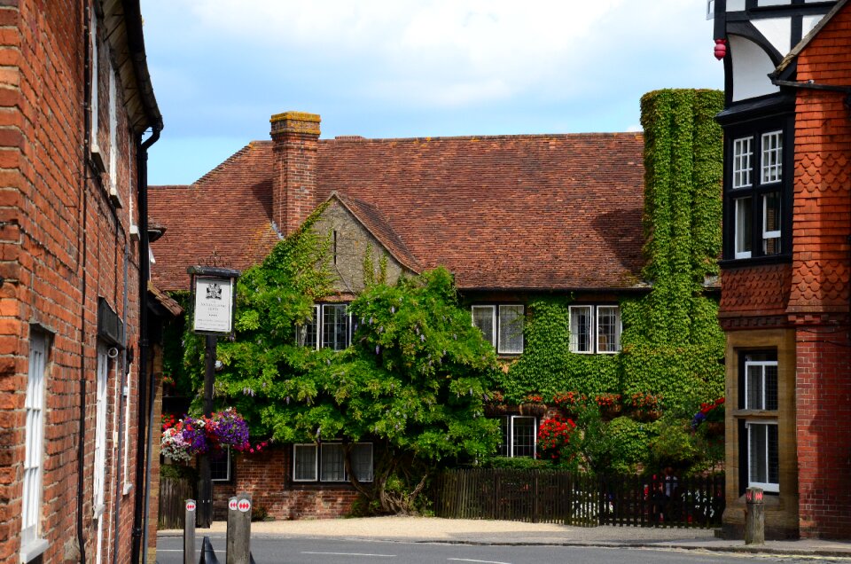 New forest restaurant places of interest