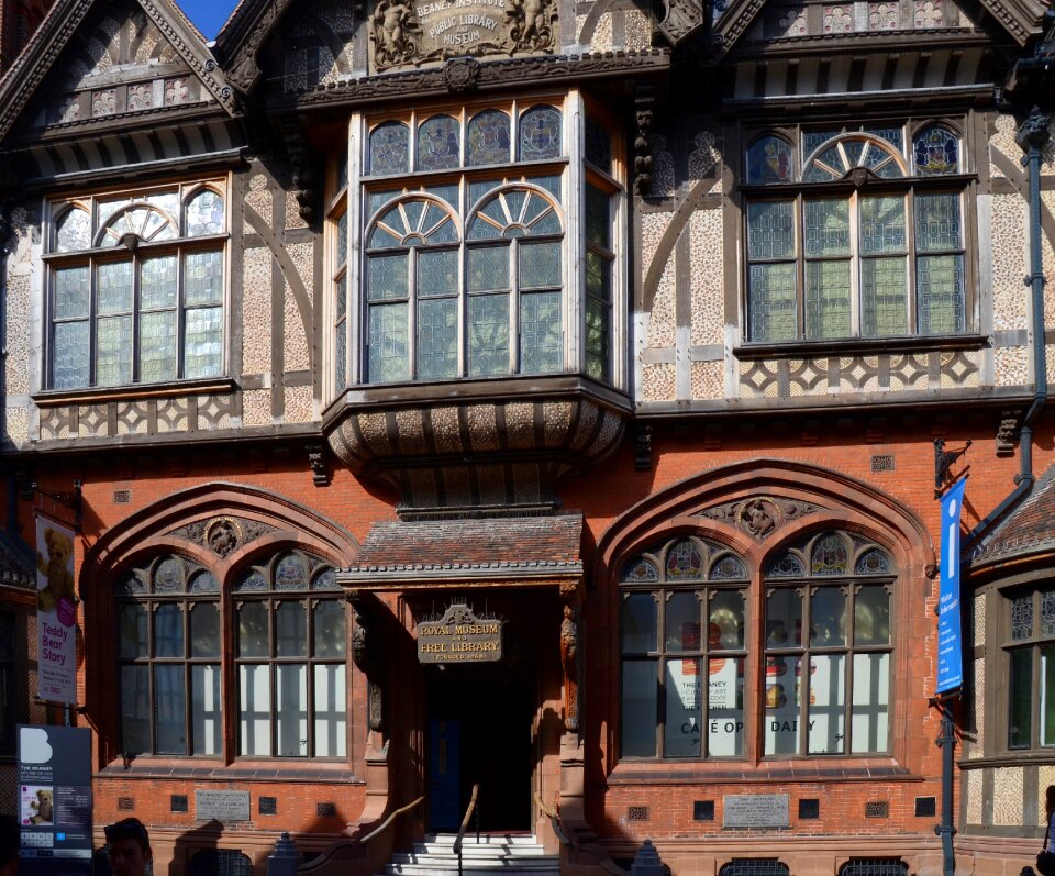 Tudor culture history
