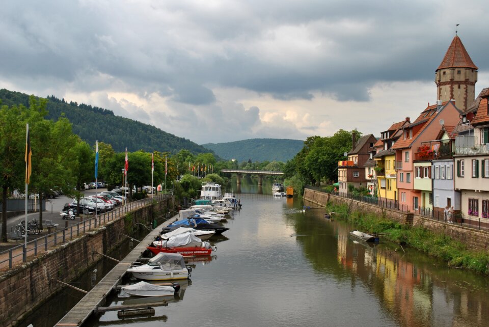 Tauber ship river