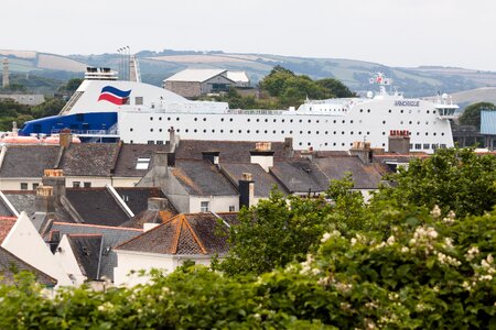 Trees hill ship