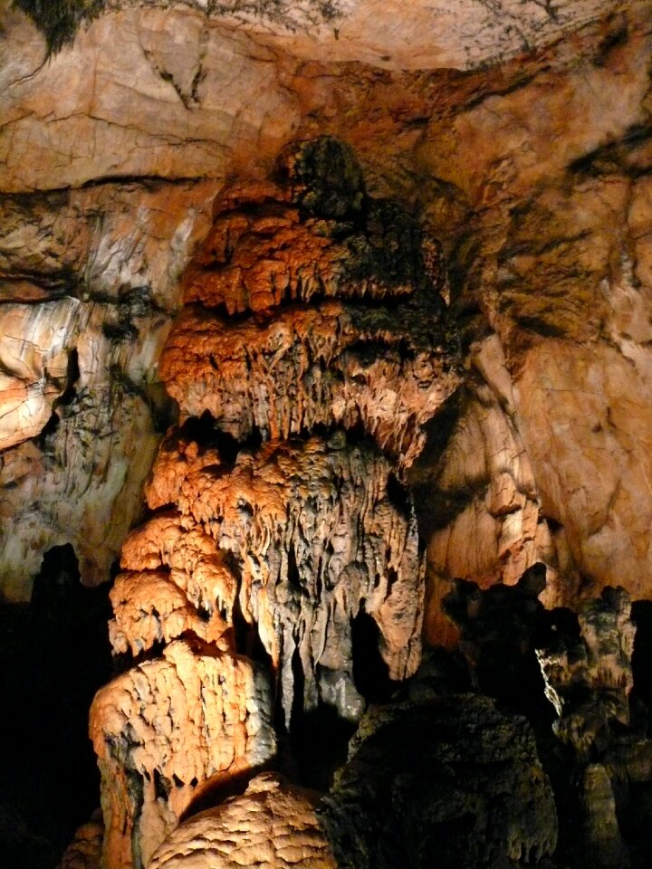 Aggtelek hg caver stalactite