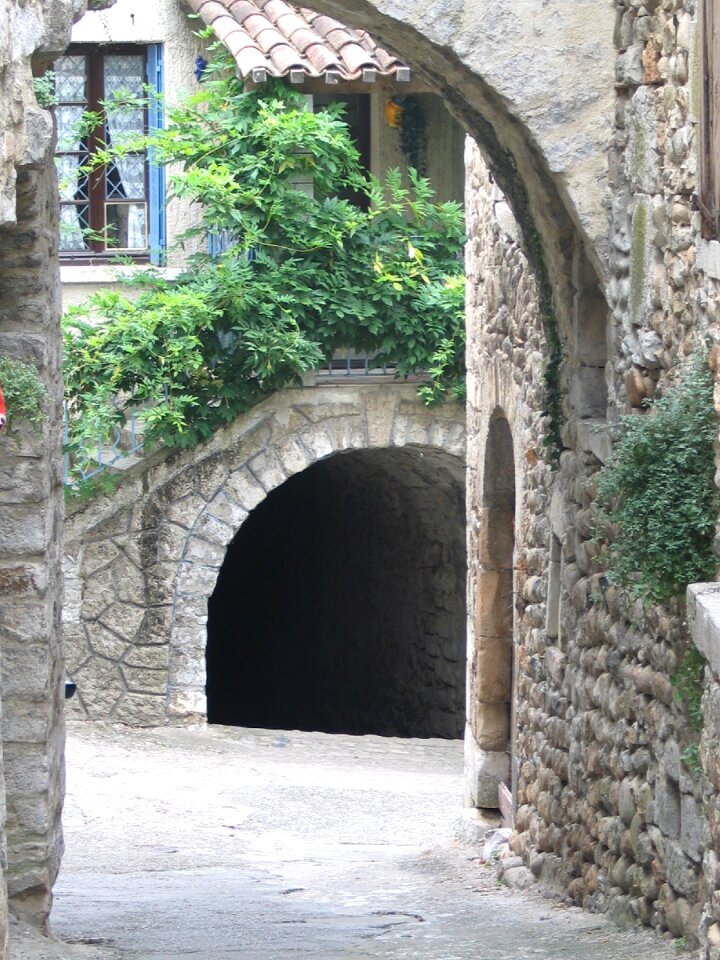 Pedestrian street village ardèche