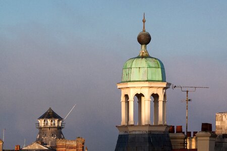 Columnar antenna architecture photo