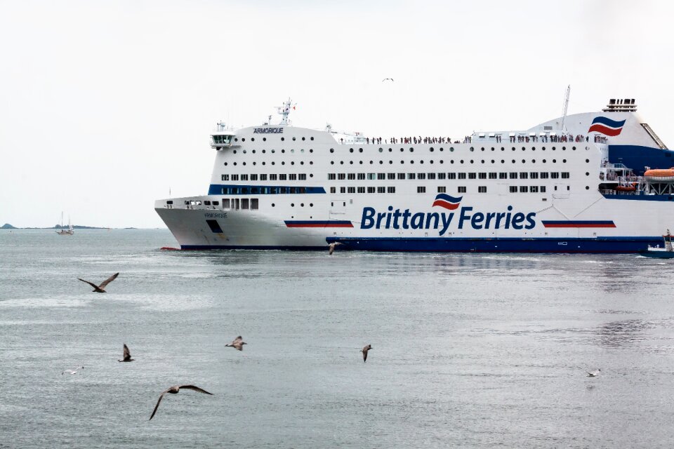Water sea transport
