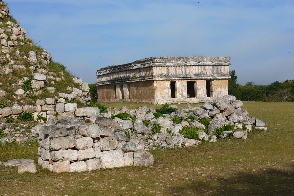 Mexico uximal building