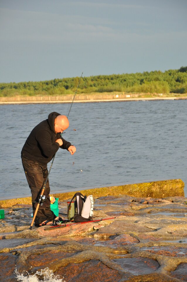 Fish fishing patience