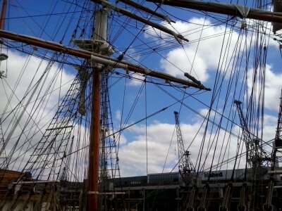 Mast marine bristol